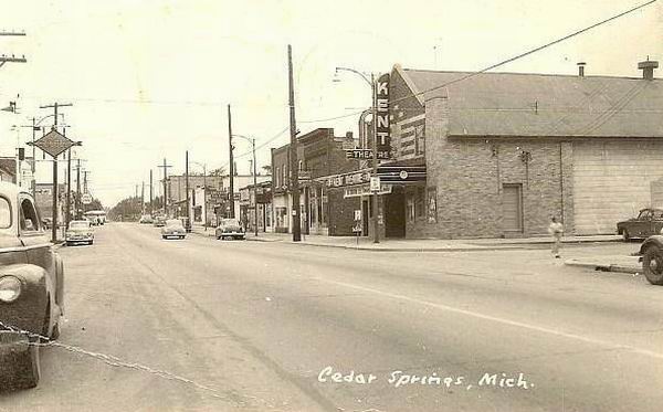 Kent Theatre - 1940S From Paul (newer photo)